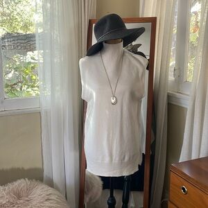 Athleta super soft sleeveless sweater with turtleneck.